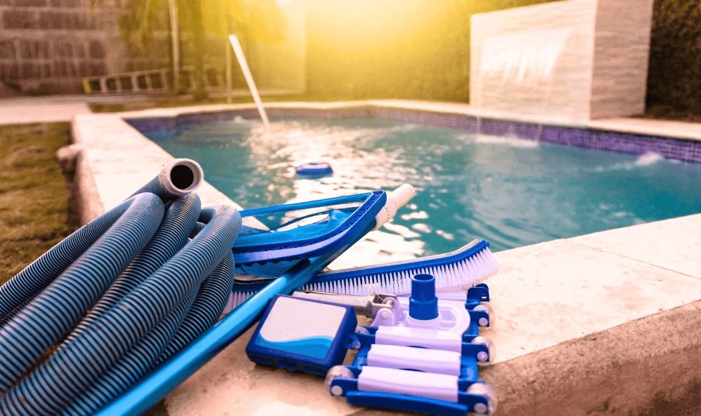 Swimming pool maintenance Dubai